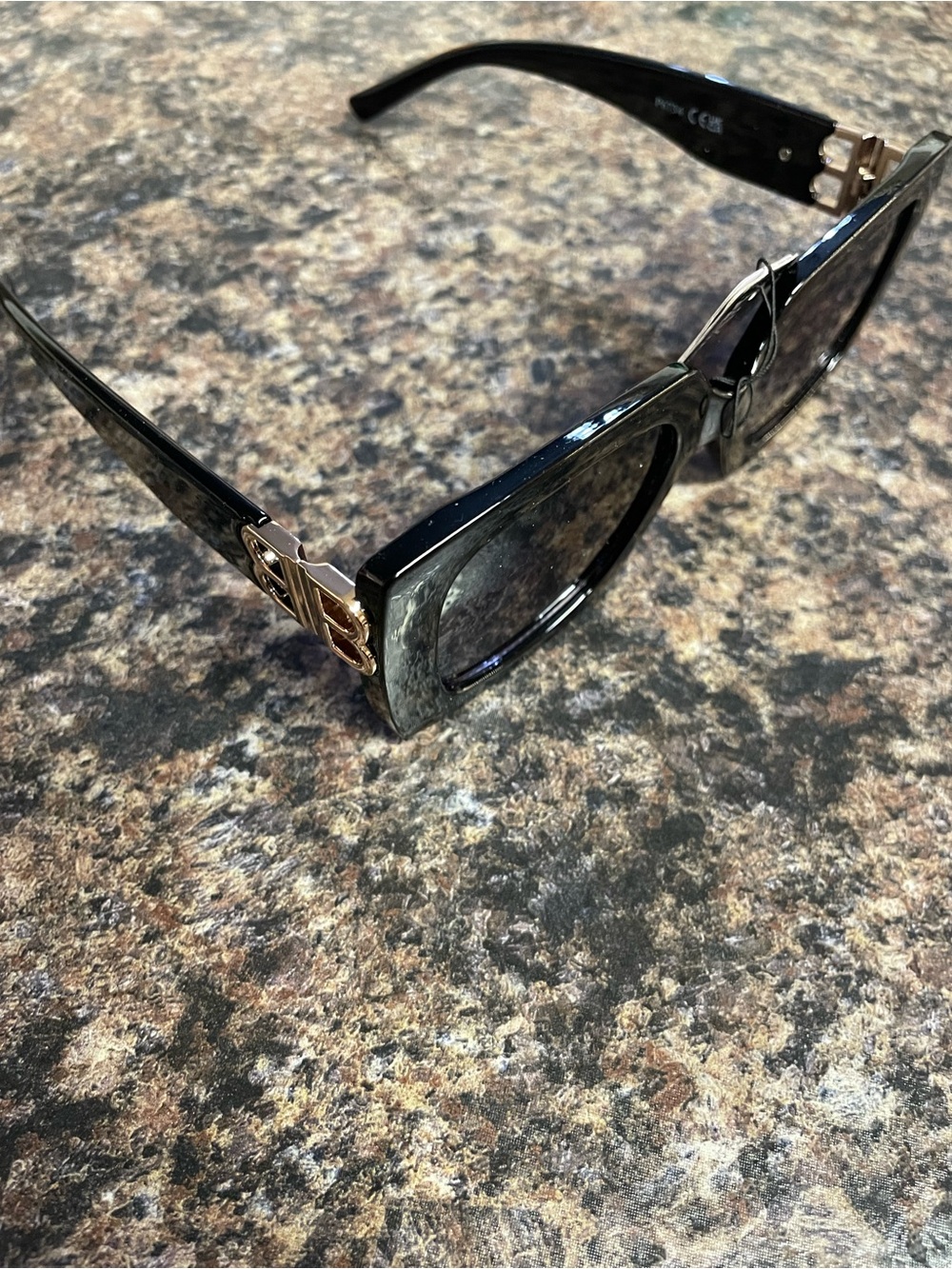 Source Unknown Black Sunglasses